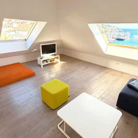 Hvar Attic Modern Design - Town Center With A Great View * 赫瓦尔