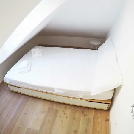公寓 Hvar Attic Modern Design - Town Center With A Great View 赫瓦尔
