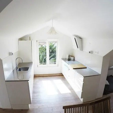 Hvar Attic Modern Design - Town Center With A Great View 赫瓦尔