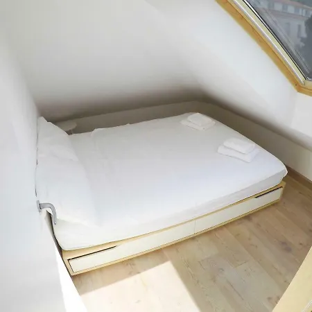 Hvar Attic Modern Design - Town Center With A Great View 公寓 赫瓦尔